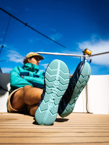 Strike Bluefin Lace Sneaker - Navy