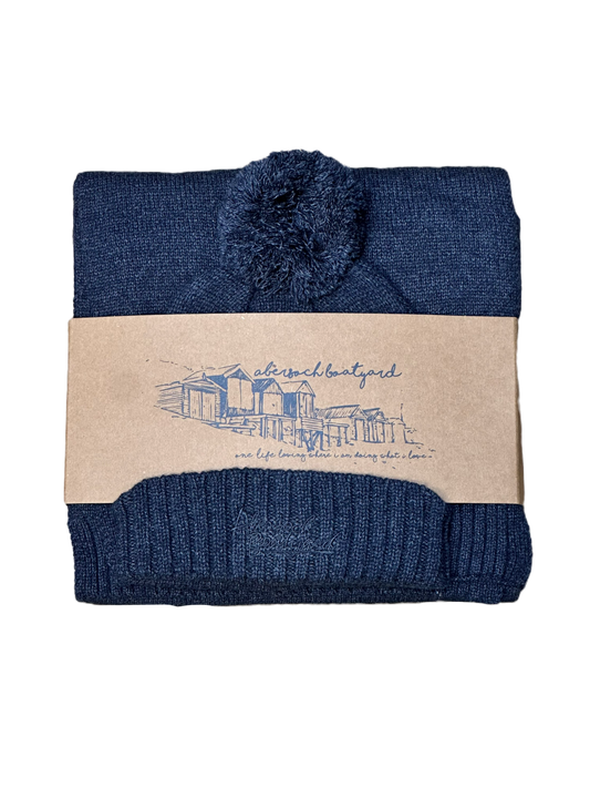 Set Het A Sgarff Super Meddal, Navy Fleck